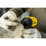 PARAFUSADEIRA DE IMPACTO 1/4" (6,34MM) ION DE LITIO 20V MAX* BRUSHLESS S/BAT S/CAR (STANLEY) - Imagem 6