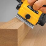 PLAINA ELETRICA DE 550W 17000 RPM  220V D26676-B2 (DEWALT) - Imagem 6