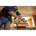 SERRA CIRCULAR A BATERIA 20V 7.1/4 DCS570B-B3 (DEWALT) - Imagem 3